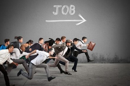 JOBに向かって走る