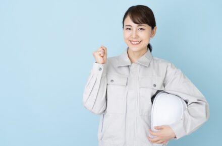 女性・ガッツポーズ